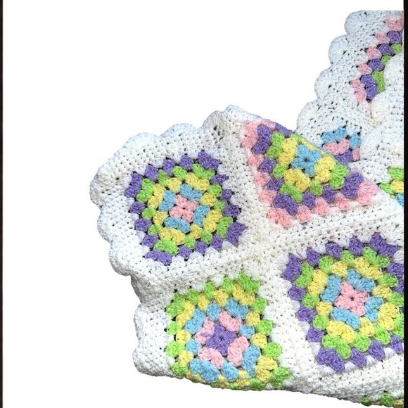 Handmade Crochet Baby Blanket Unisex Pastel Cottagecore Vintage Nursery Swiftie - Picture 8 of 16